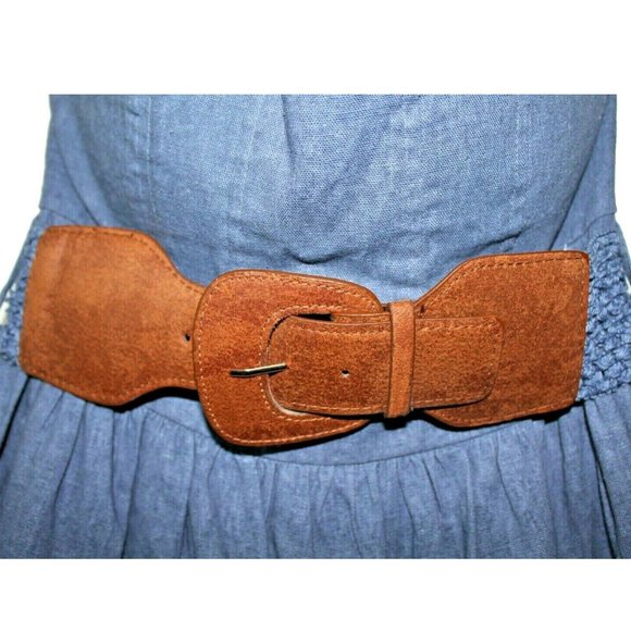 Strapless Linen Belted Sundress by BODY CENTRAL - Picture 3 of 12